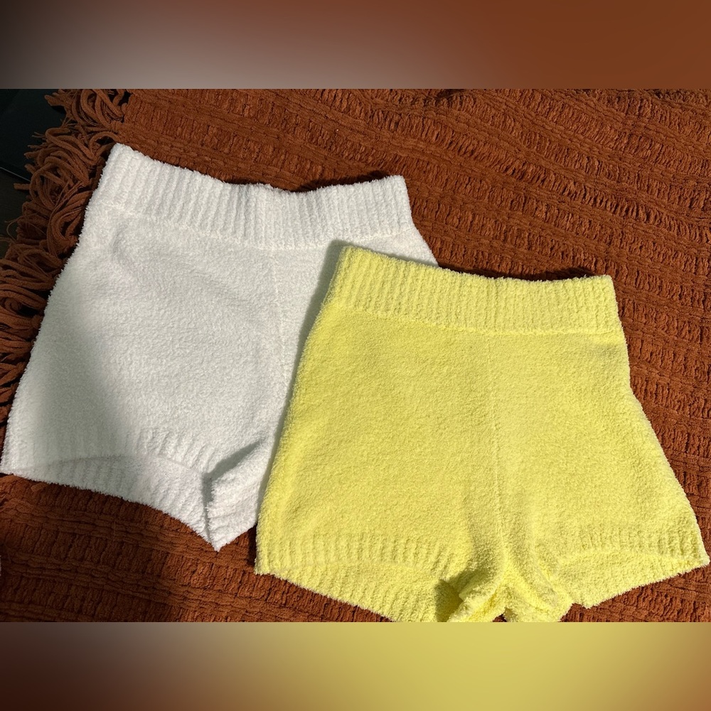 UGG Finola Shorts package - cozy sleepwear shorts - in great conditions